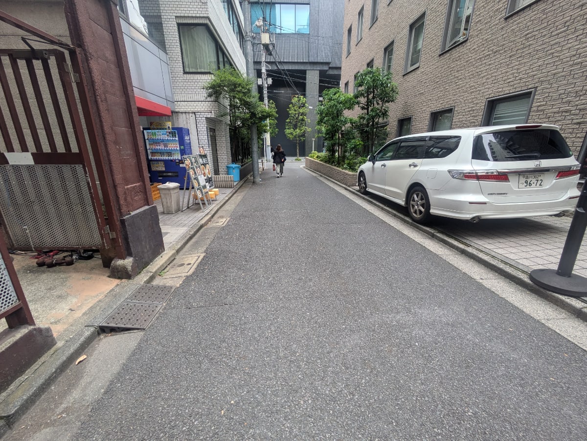 v20250924150708/fresh/building/J00100390758_22