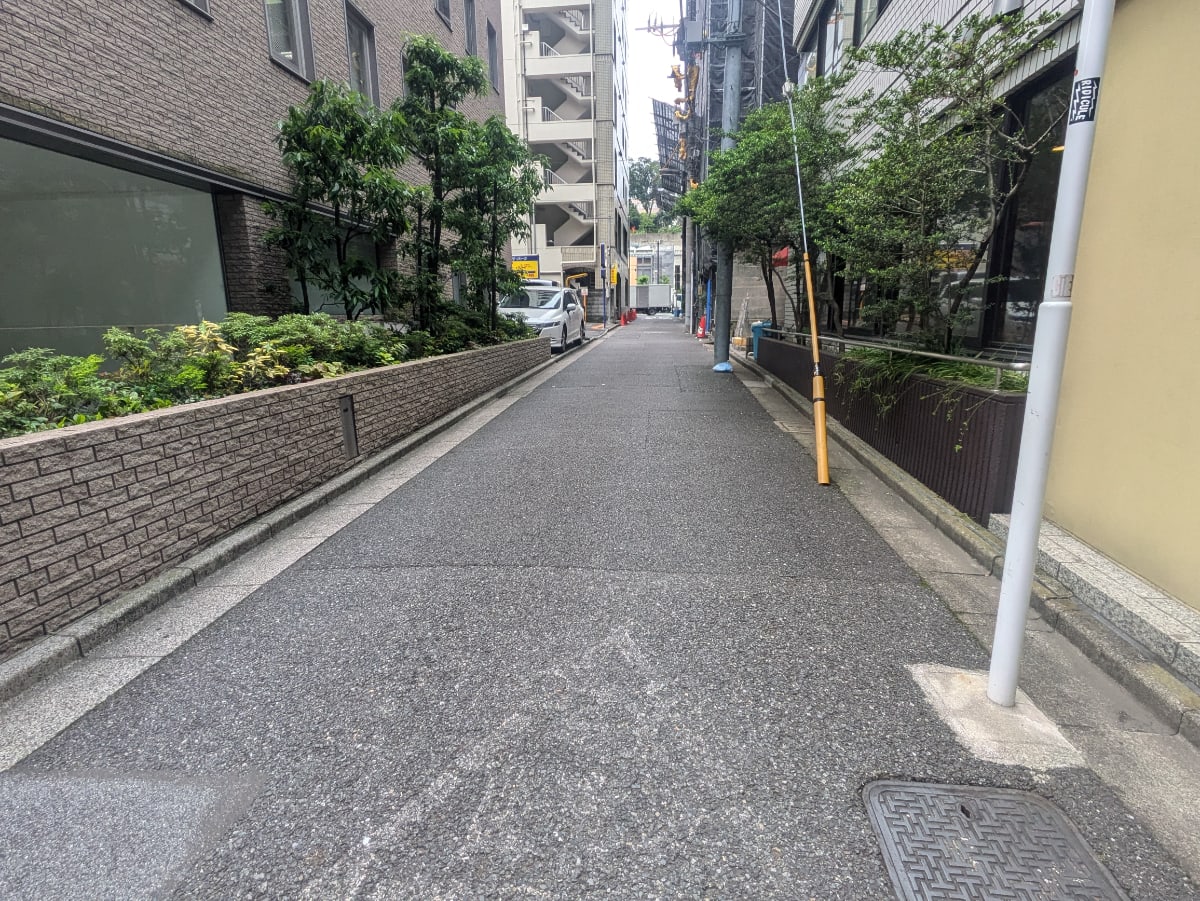 v20250924150708/fresh/building/J00100390758_23