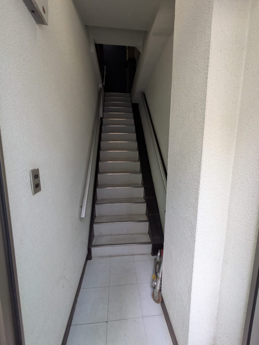 v20250924150708/fresh/building/J00100393312_4