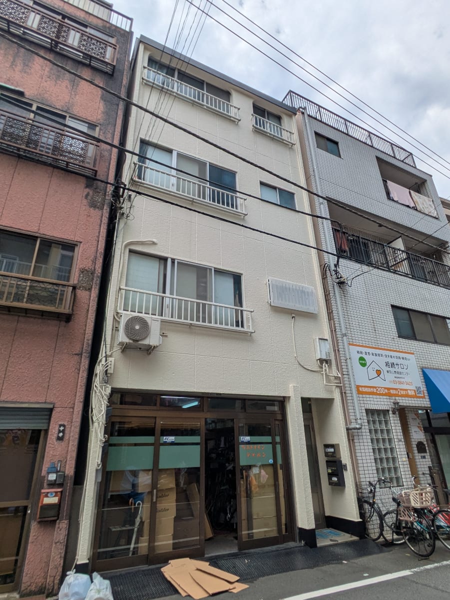 v20250924150708/fresh/building/J00100393312_6