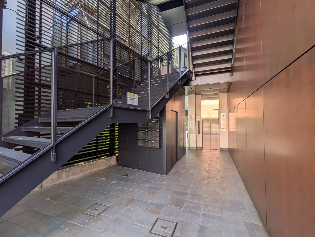 v20250924150708/fresh/building/J00100394482_13