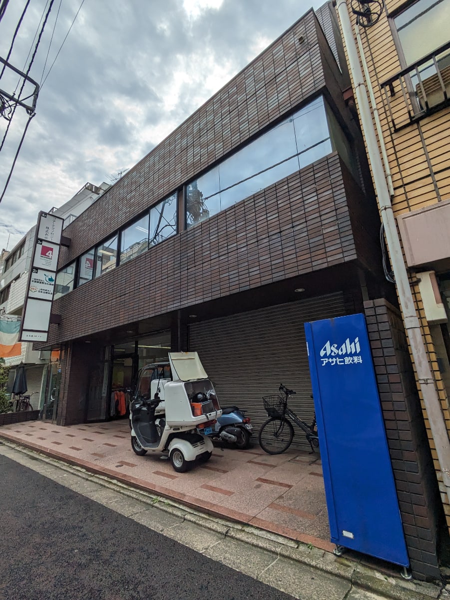 v20250924150708/fresh/building/J00100403402_6