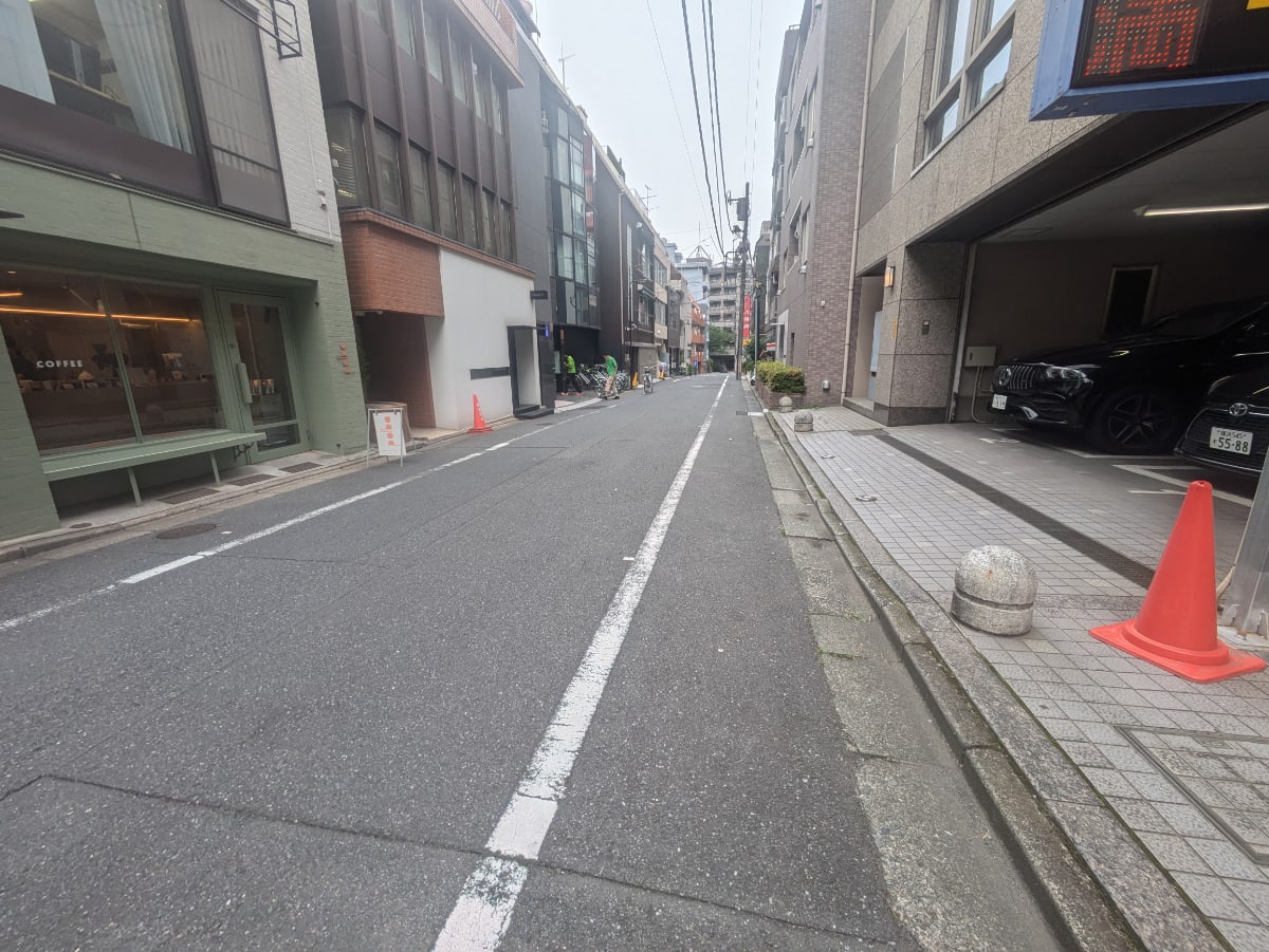 v20250924150708/fresh/building/J00100417538_2