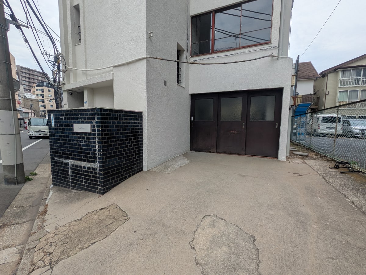 v20250924150708/fresh/building/J00100419008_9