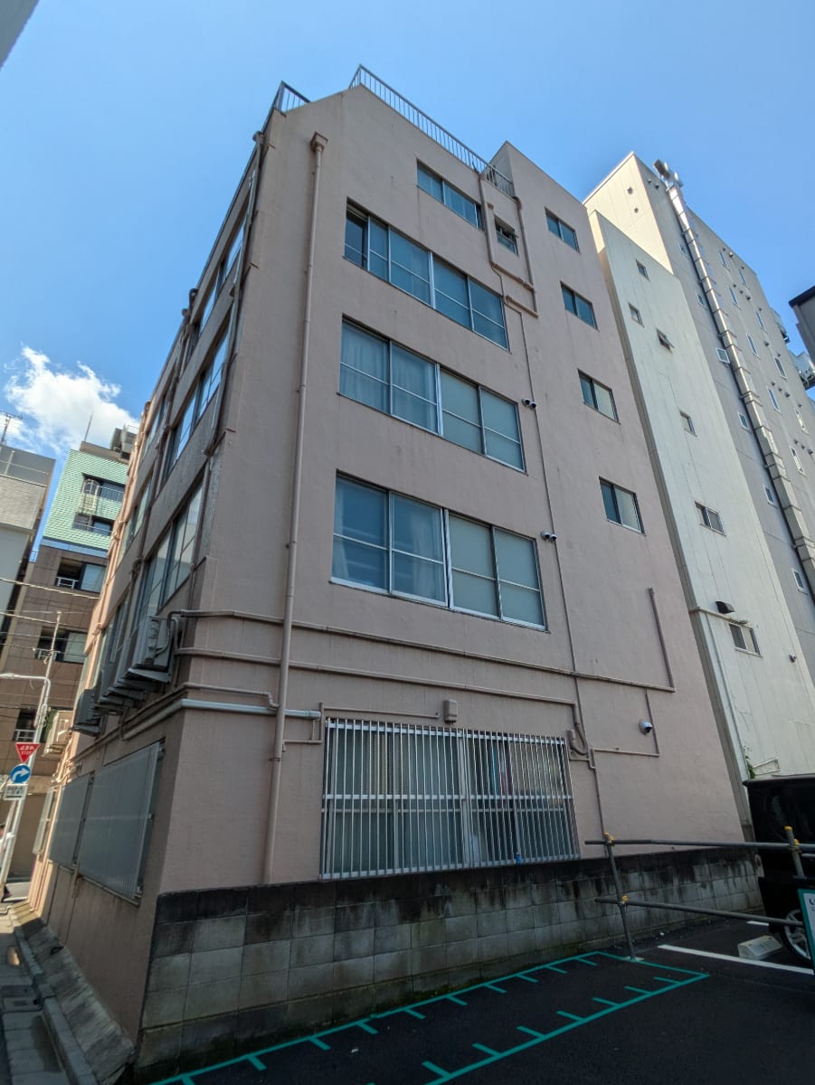 v20250925150706/fresh/building/J00100357673_9
