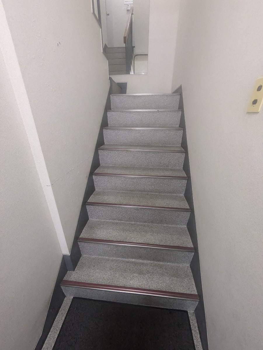 v20250925150706/fresh/building/J00100358577_4