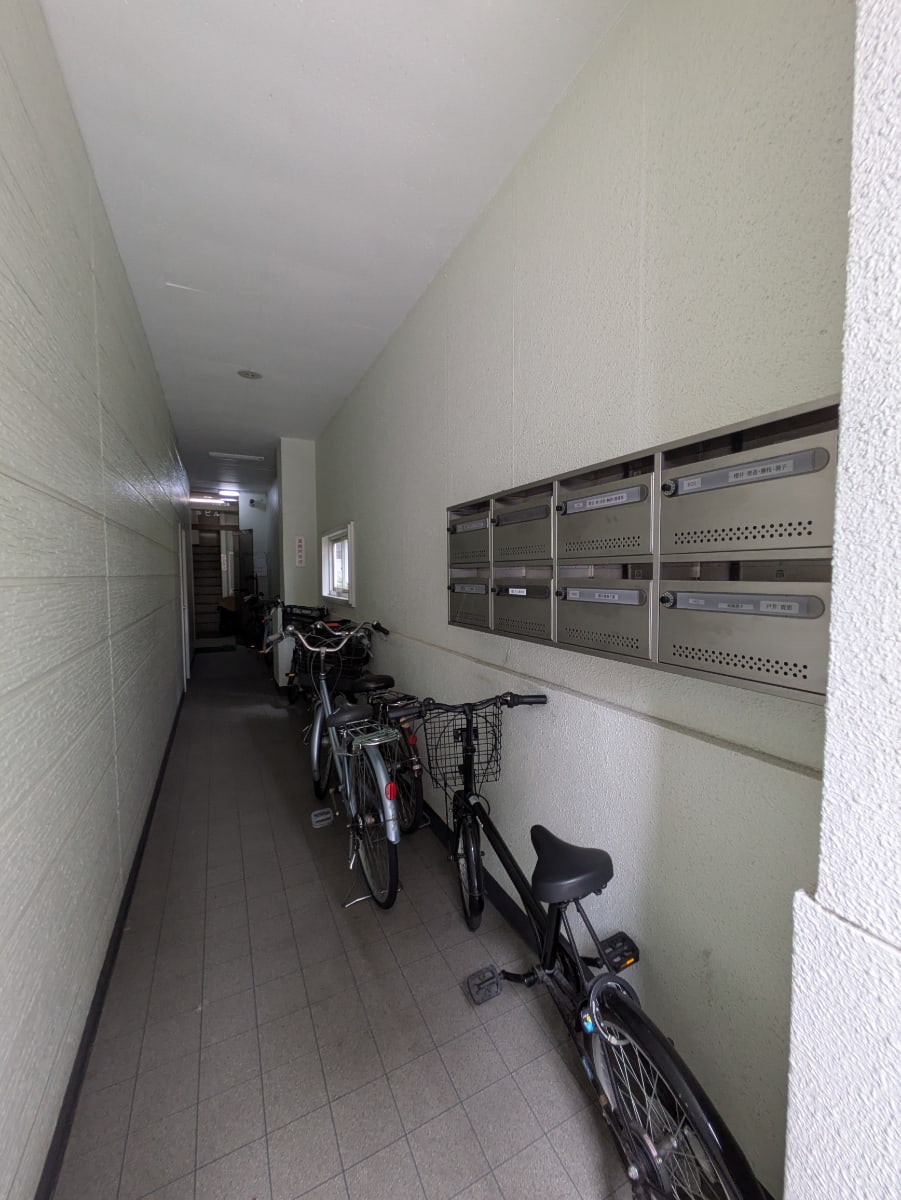 v20250925150706/fresh/building/J00100359759_11