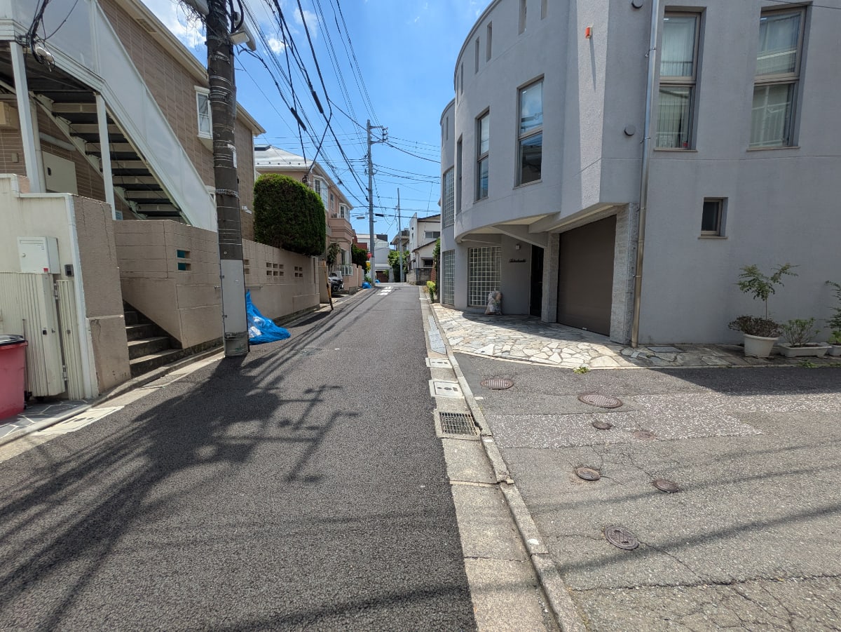 v20250925150706/fresh/building/J00100362731_12
