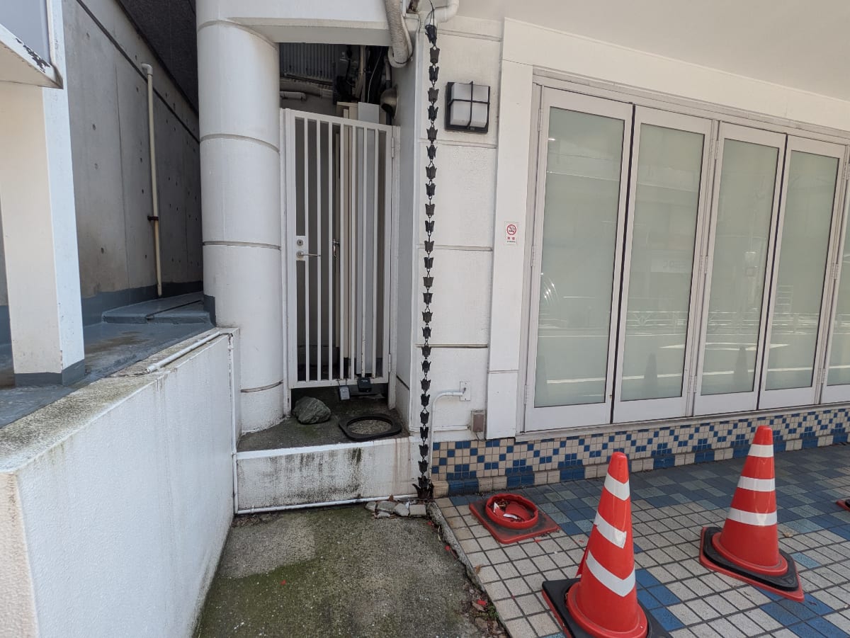 v20250925150706/fresh/building/J00100362950_10