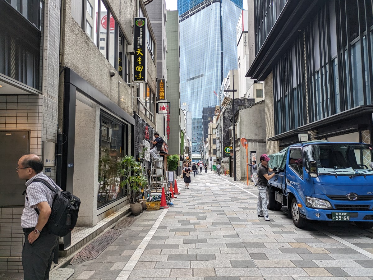 v20250925150706/fresh/building/J00100363578_11