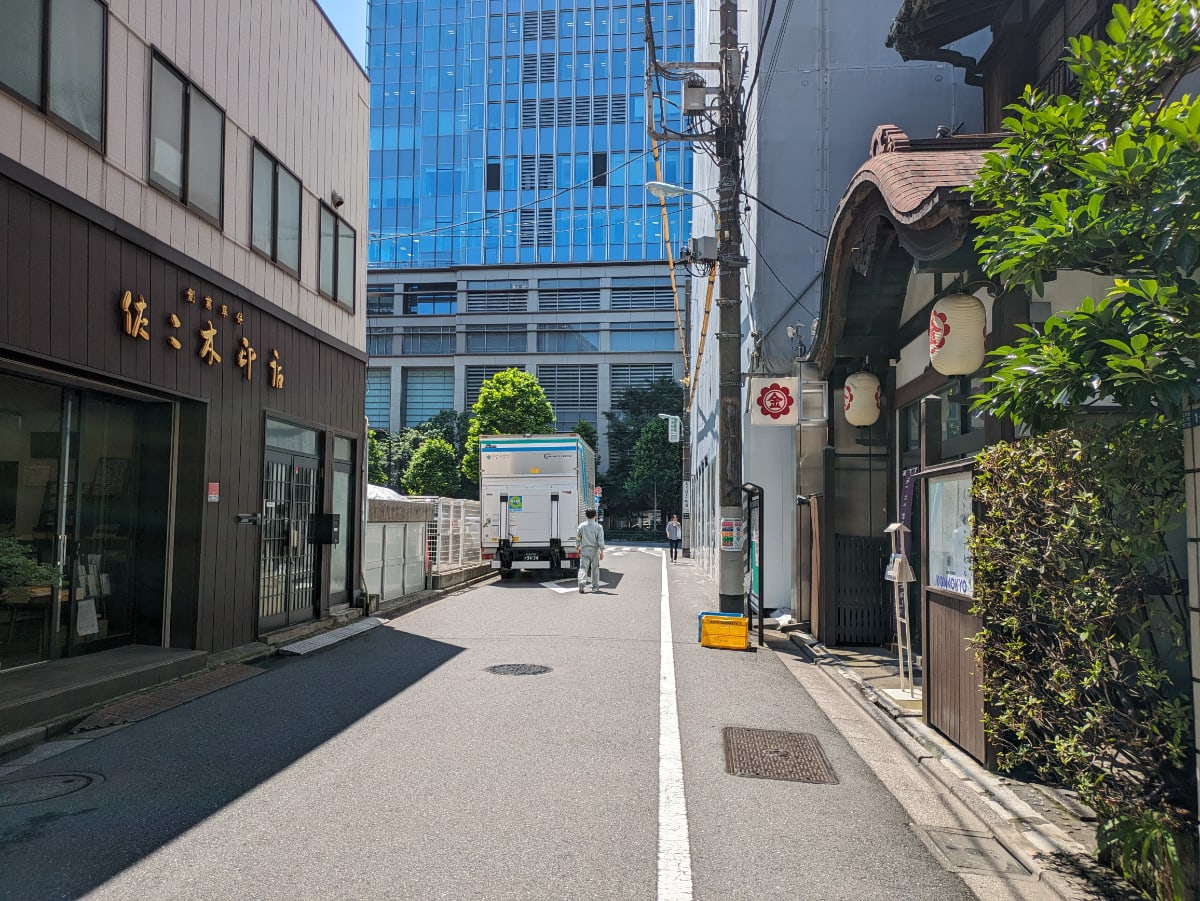 v20250925150706/fresh/building/J00100365177_8