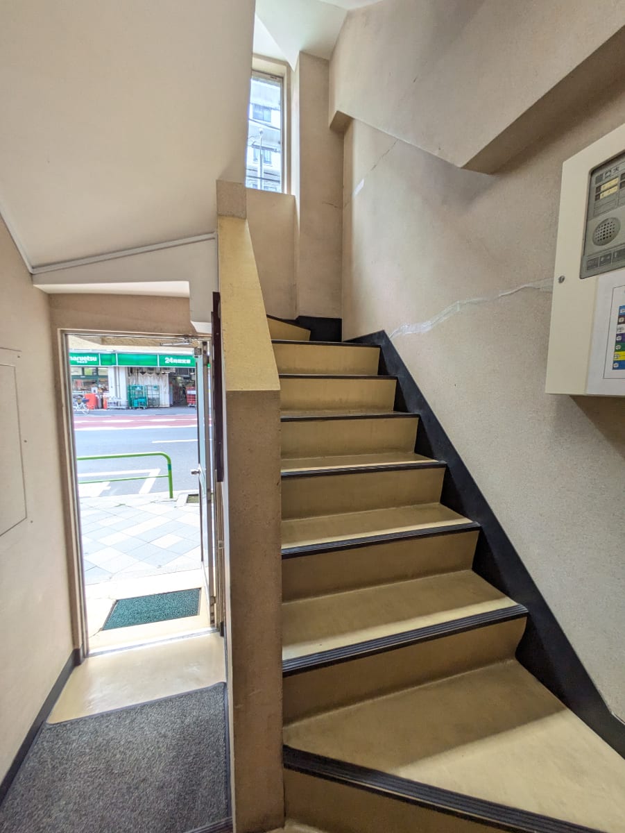 v20250925150706/fresh/building/J00100366446_12