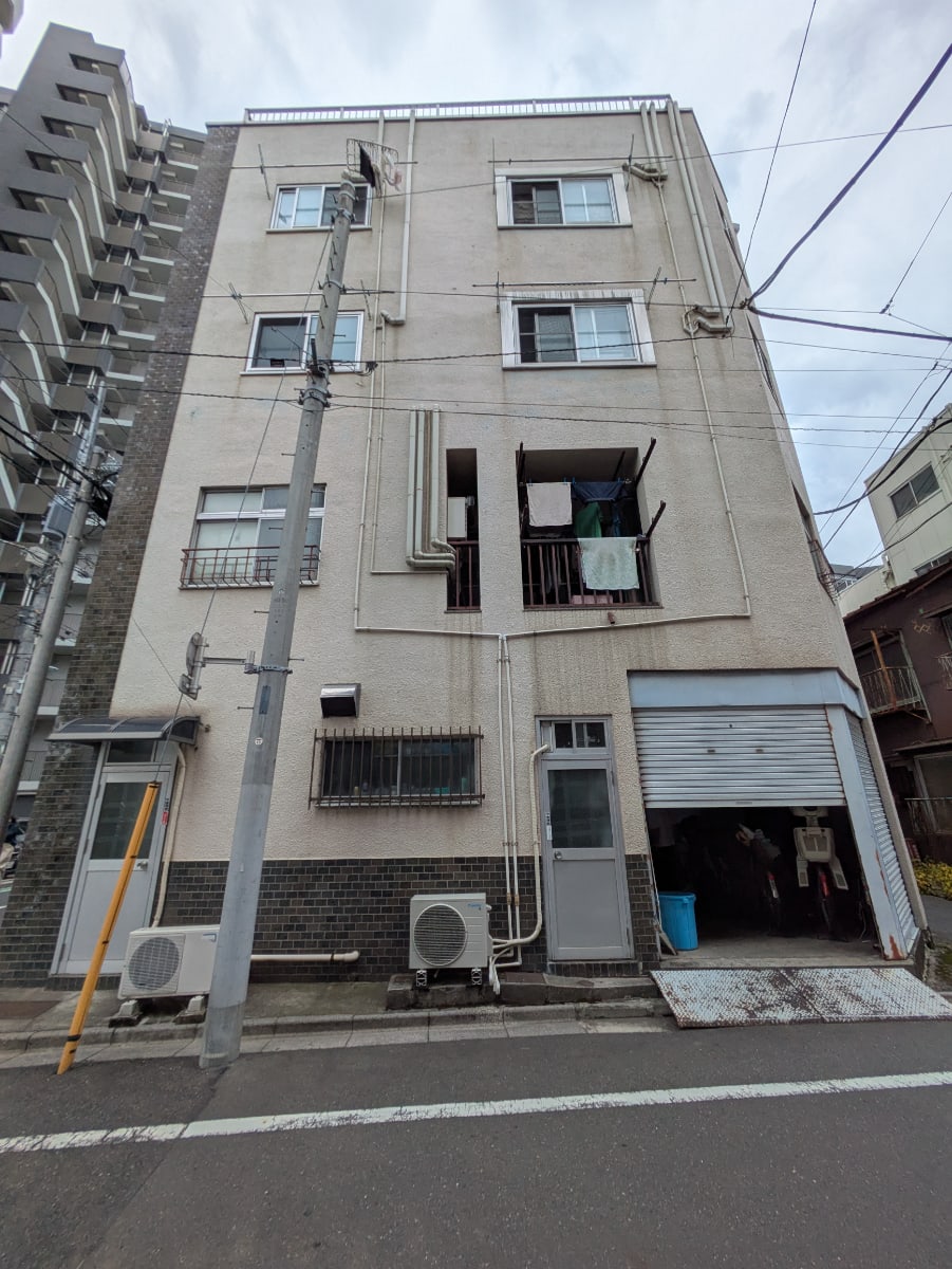 v20250925150706/fresh/building/J00100366898_9