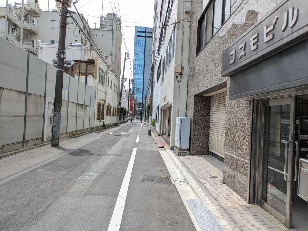 v20250925150706/fresh/building/J00100369352_2