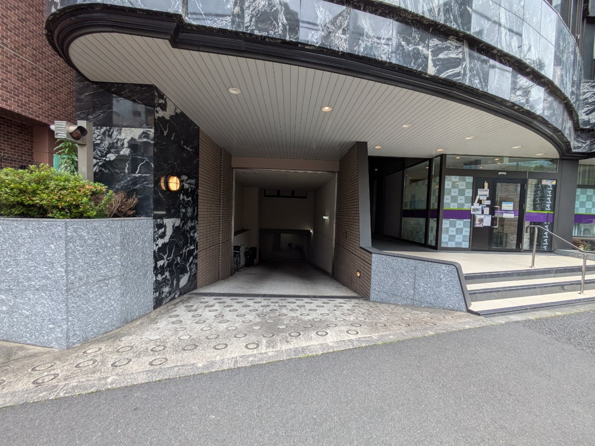 v20250925150706/fresh/building/J00100370376_15