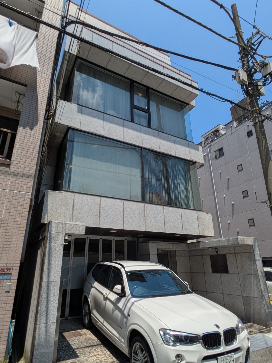 v20250925150706/fresh/building/J00100373283_9