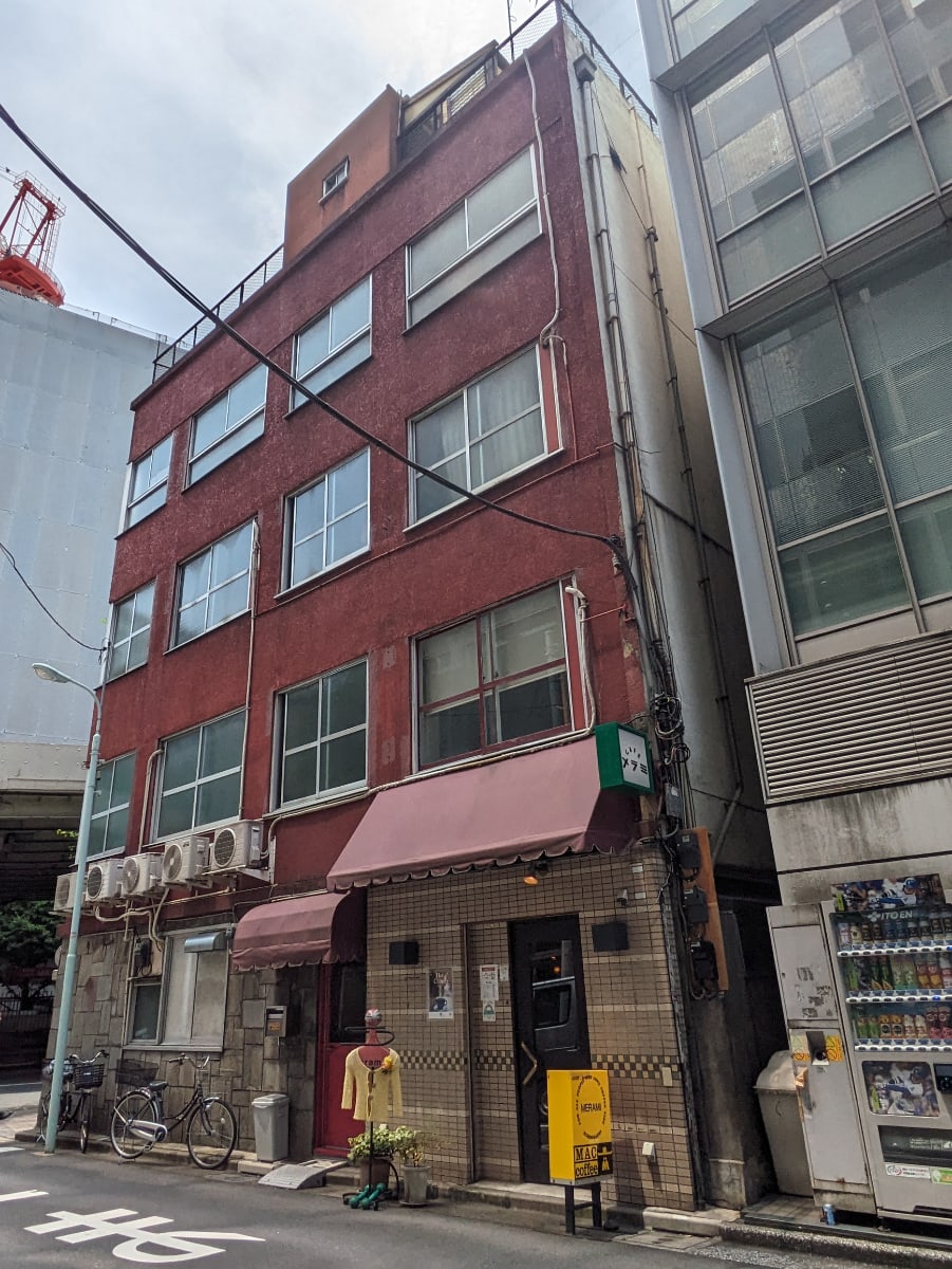 v20250925150706/fresh/building/J00100373789_5