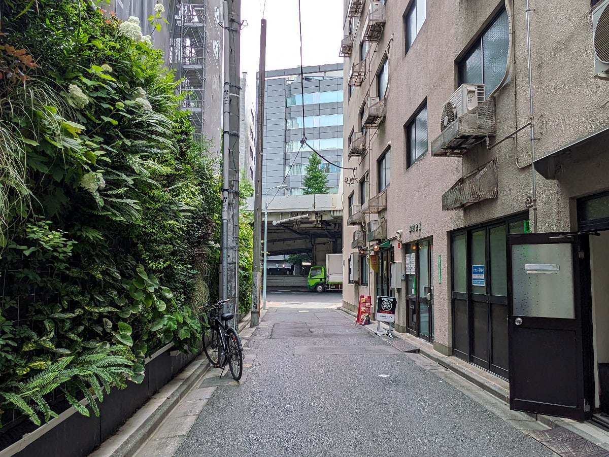 v20250925150706/fresh/building/J00100373892_13