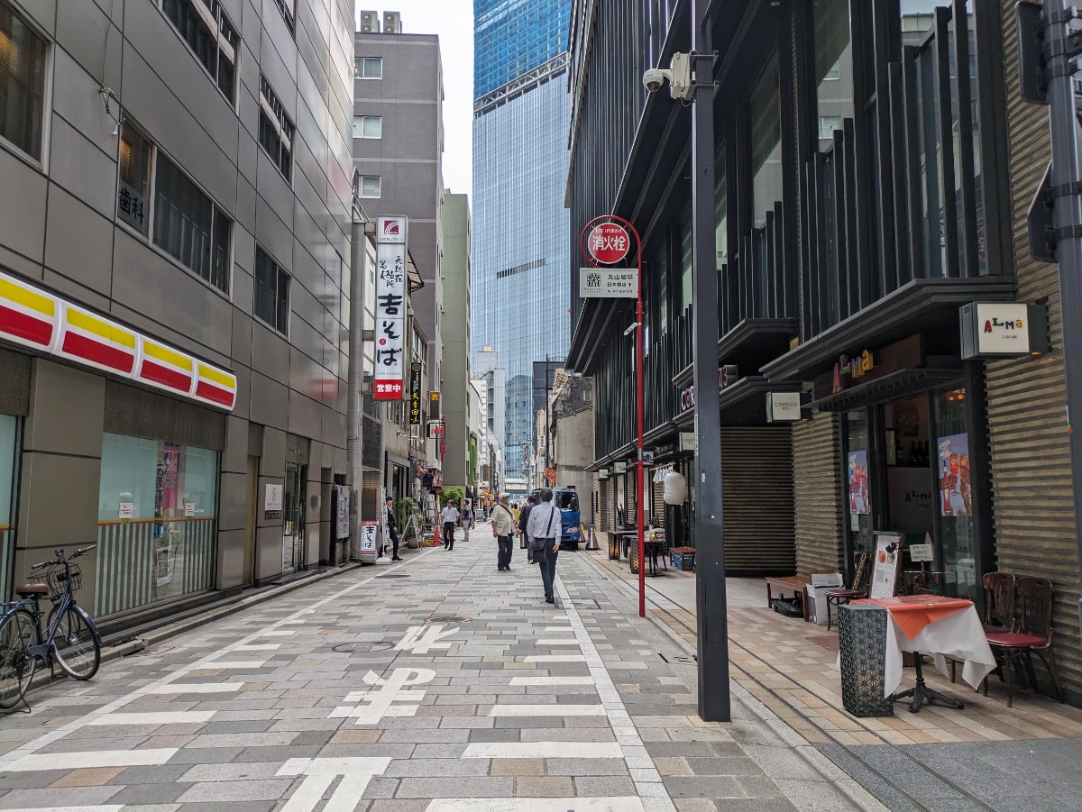 v20250925150706/fresh/building/J00100377116_2
