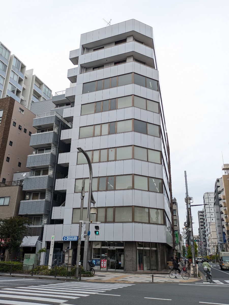 v20250925150706/fresh/building/J00100379305_6