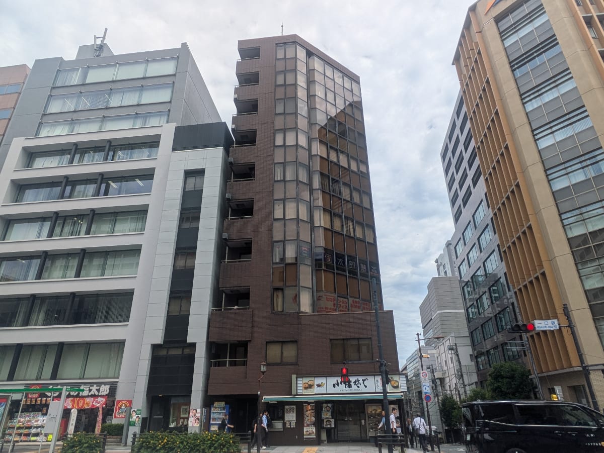 v20250925150706/fresh/building/J00100384242_6