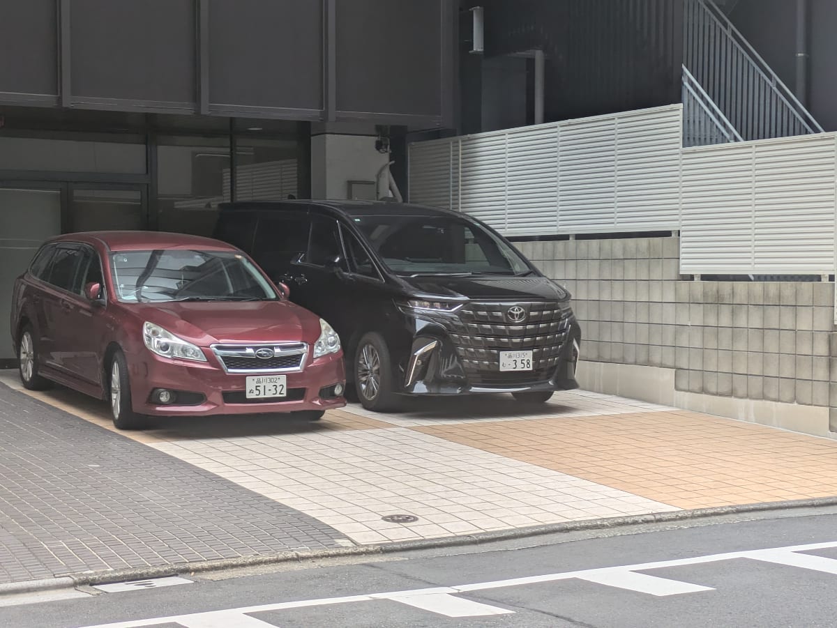 v20250925150706/fresh/building/J00100384437_9