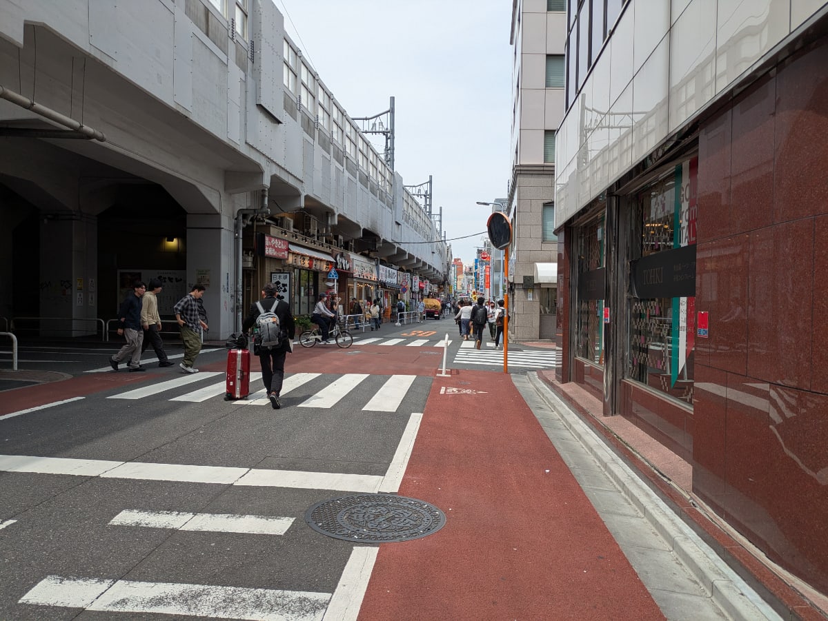 v20250925150706/fresh/building/J00100389667_15