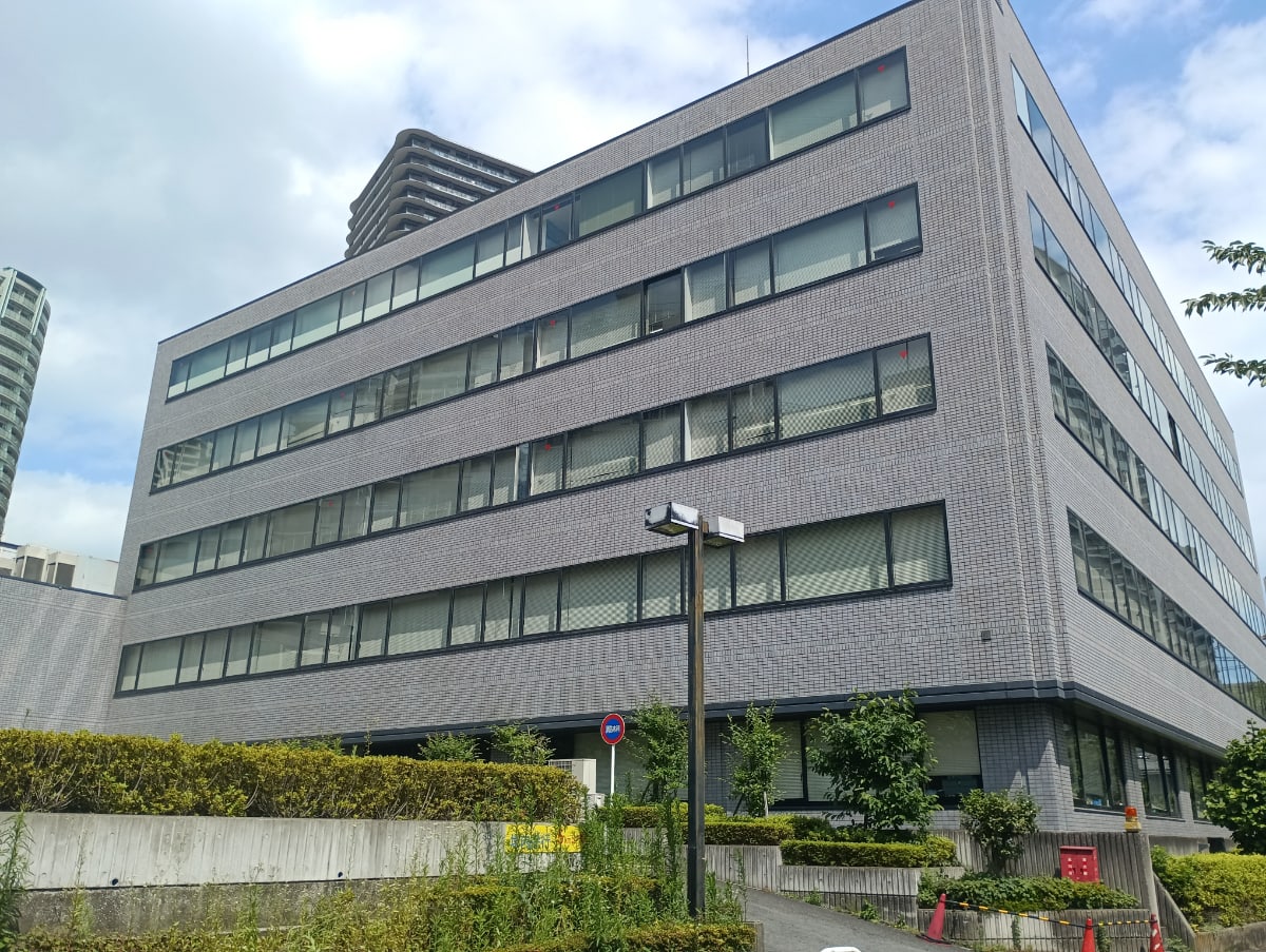 v20250925150706/fresh/building/J00100390390_1