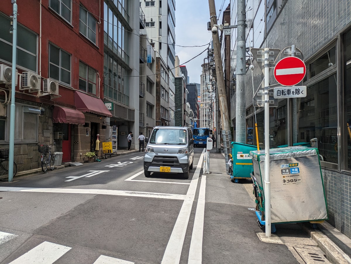 v20250925150706/fresh/building/J00100390879_12