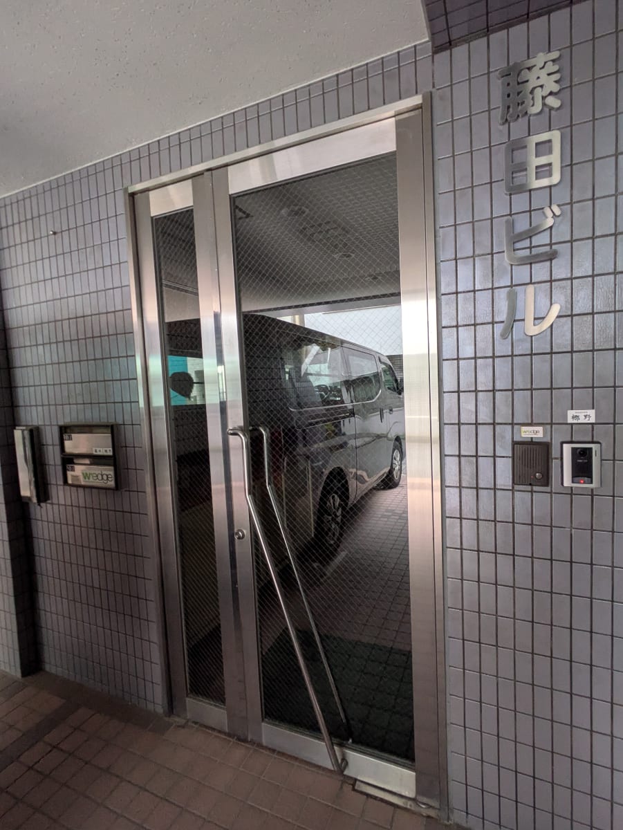 v20250925150706/fresh/building/J00100392740_3
