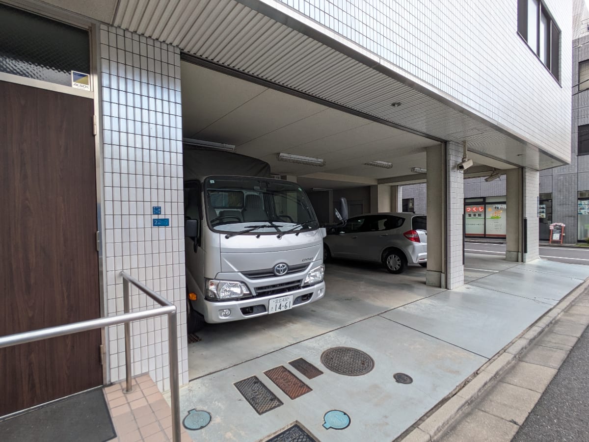 v20250925150706/fresh/building/J00100394335_13