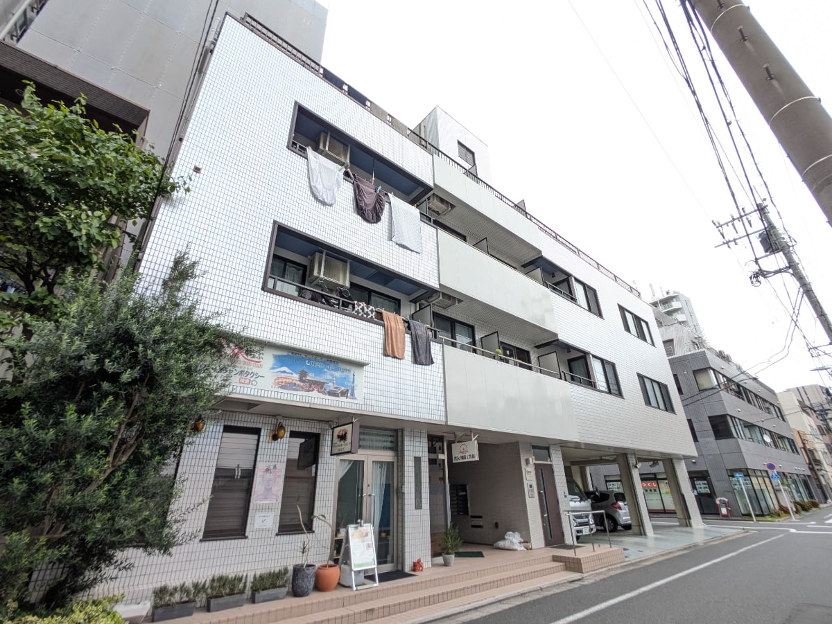 v20250925150706/fresh/building/J00100394335_9