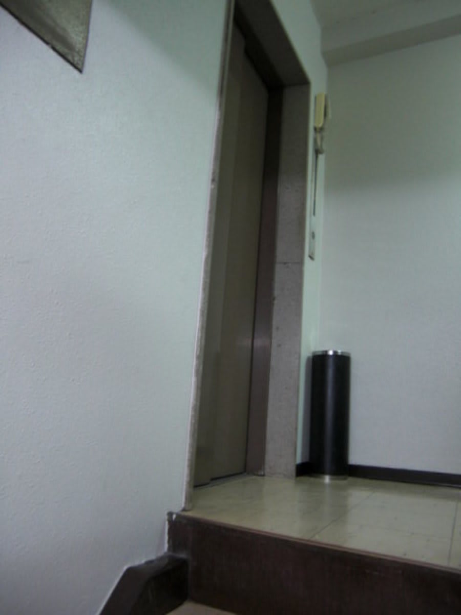 v20250925150706/fresh/building/J00100396037_4