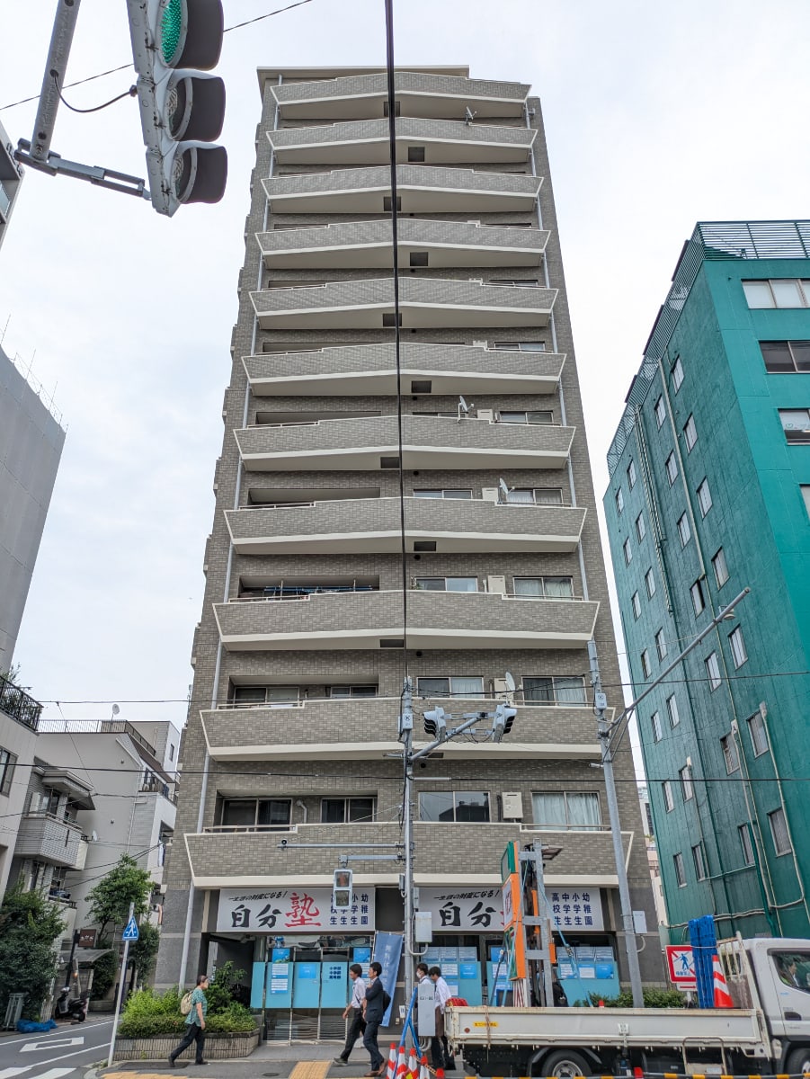 v20250925150706/fresh/building/J00100401758_7