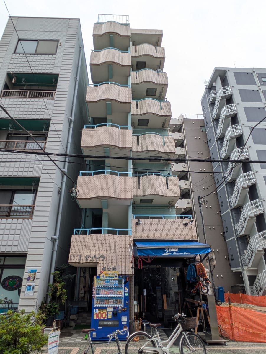 v20250925150706/fresh/building/J00100401761_7