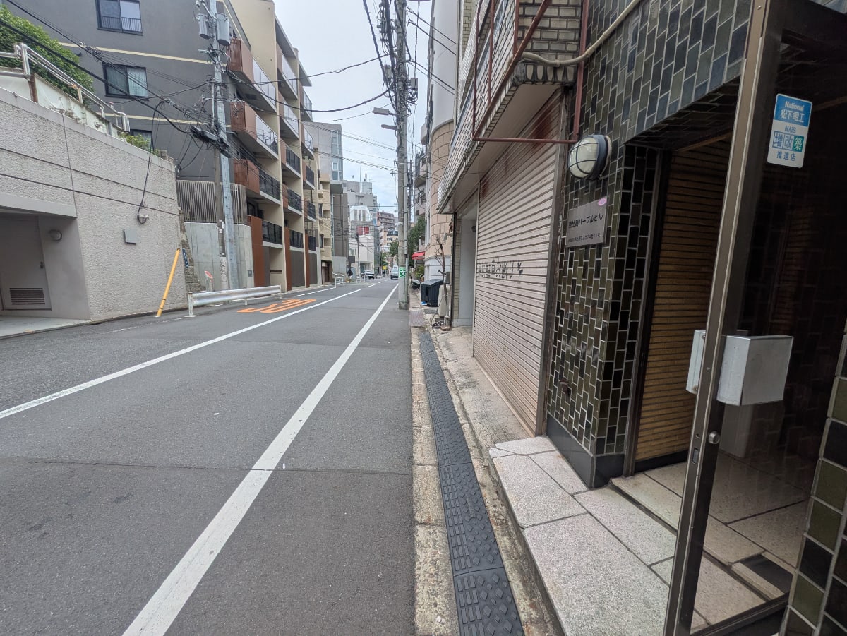 v20250925150706/fresh/building/J00100403486_2