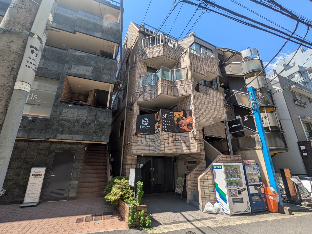 v20250925150706/fresh/building/J00100403913_5