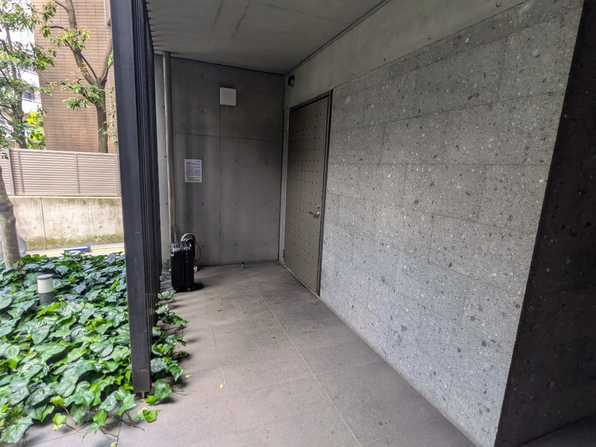 v20250925150706/fresh/building/J00100404964_11