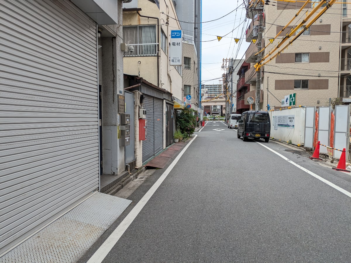 v20250925150706/fresh/building/J00100406314_13