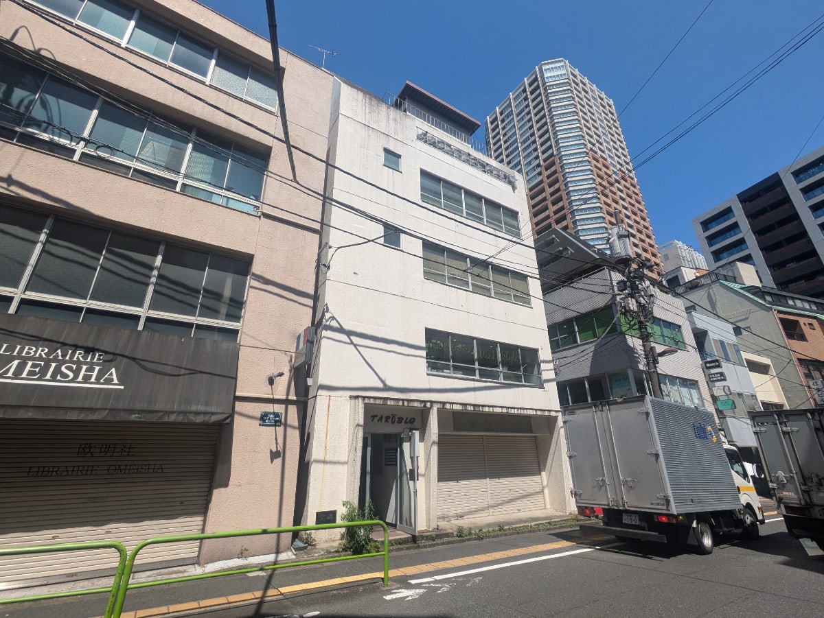 v20250925150706/fresh/building/J00100408921_1