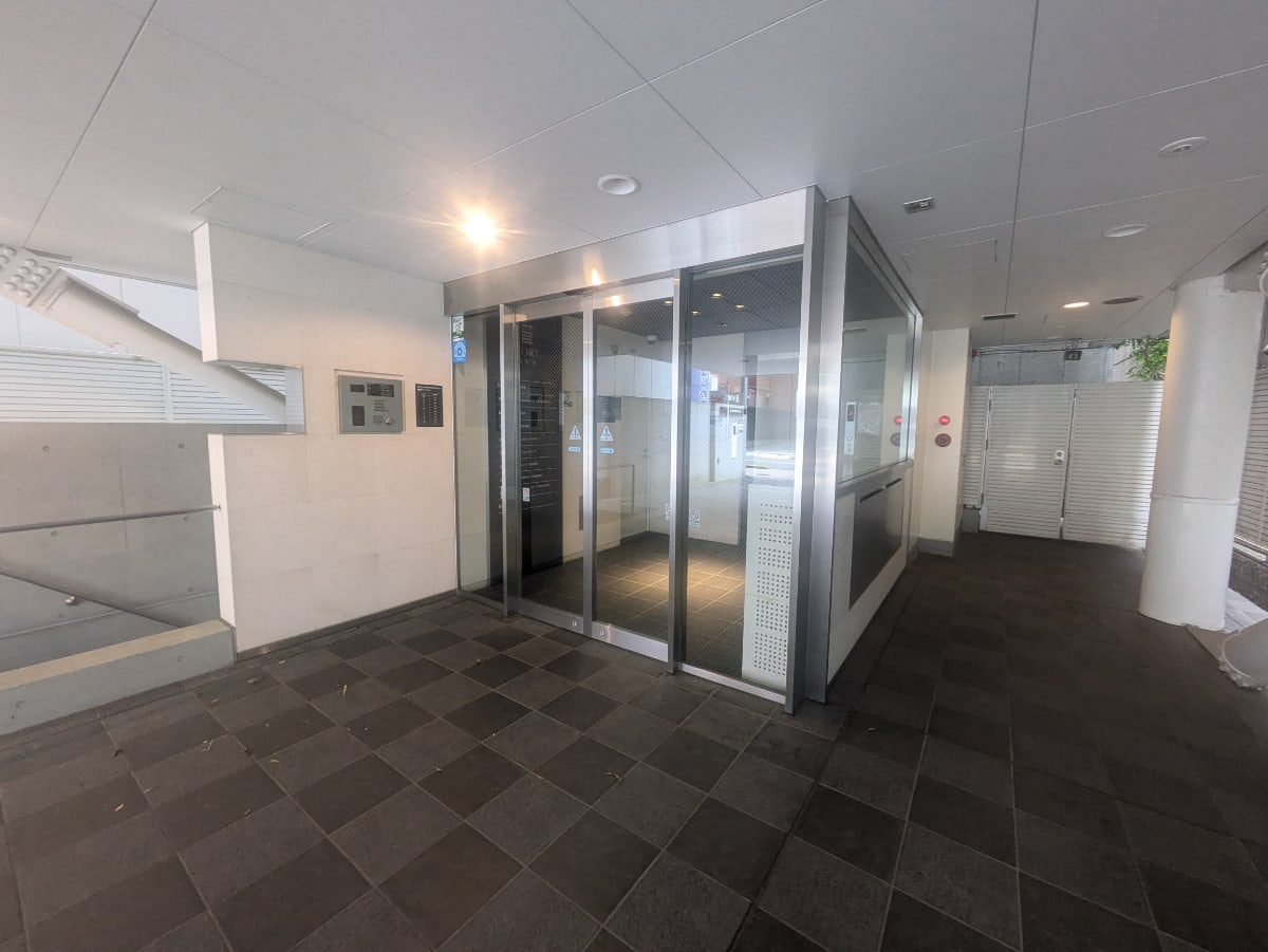 v20250925150706/fresh/building/J00100415373_4