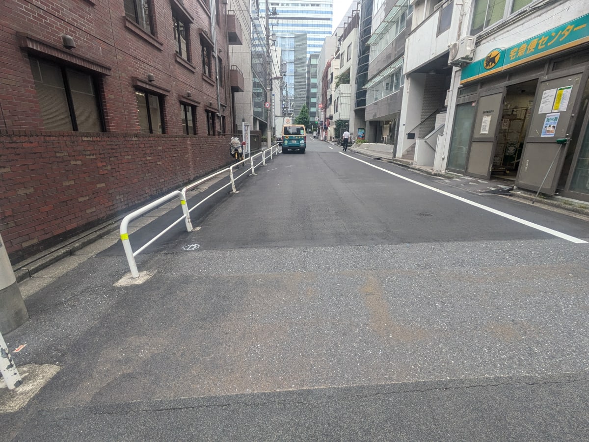 v20250925150706/fresh/building/J00100417520_2