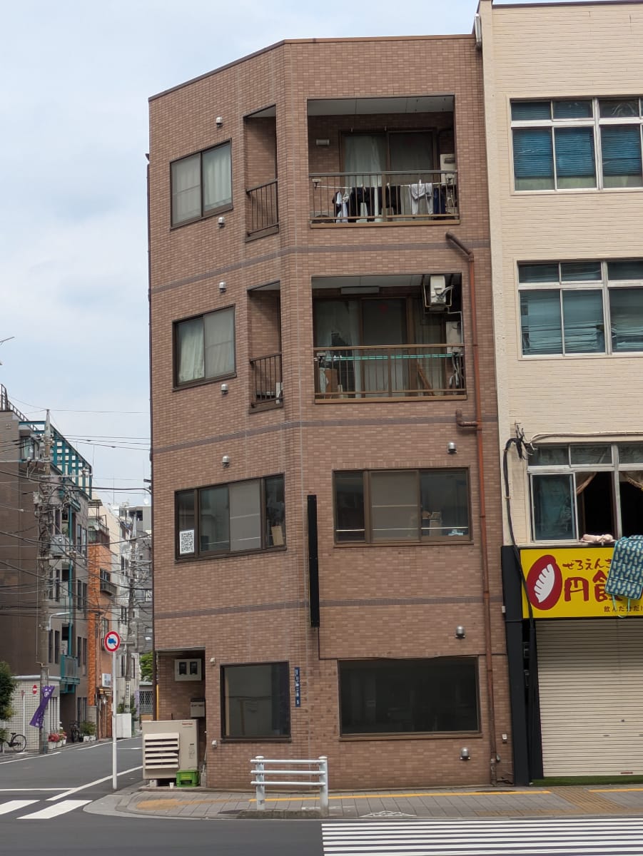v20250925150706/fresh/building/J00100418410_5