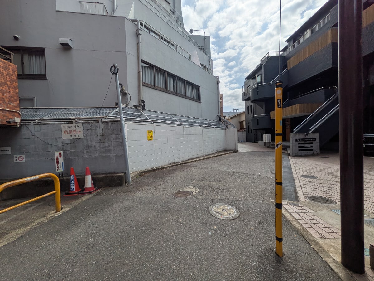 v20250925150706/fresh/building/J00100418775_11