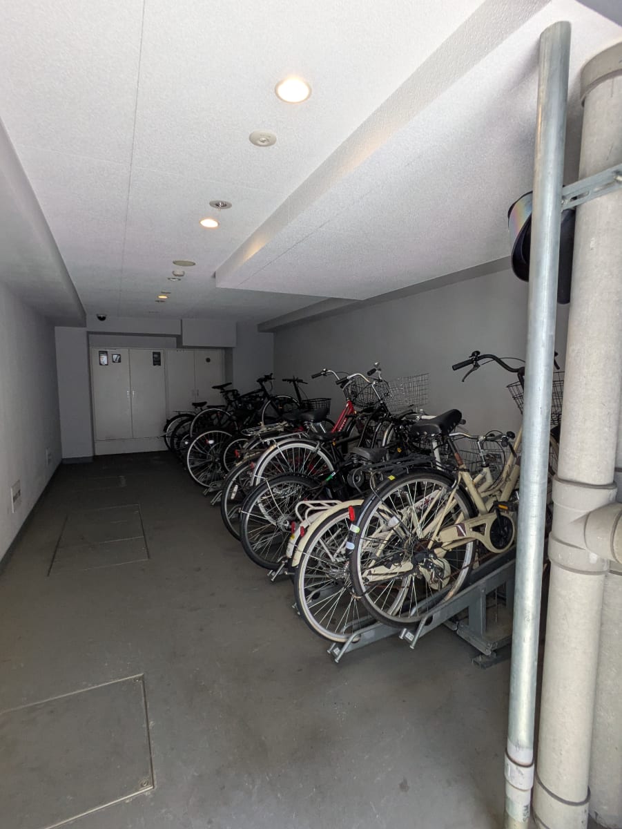 v20250925150706/fresh/building/J00100464778_16
