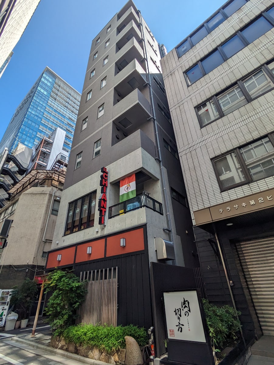 v20250925150706/fresh/building/J00100498962_5
