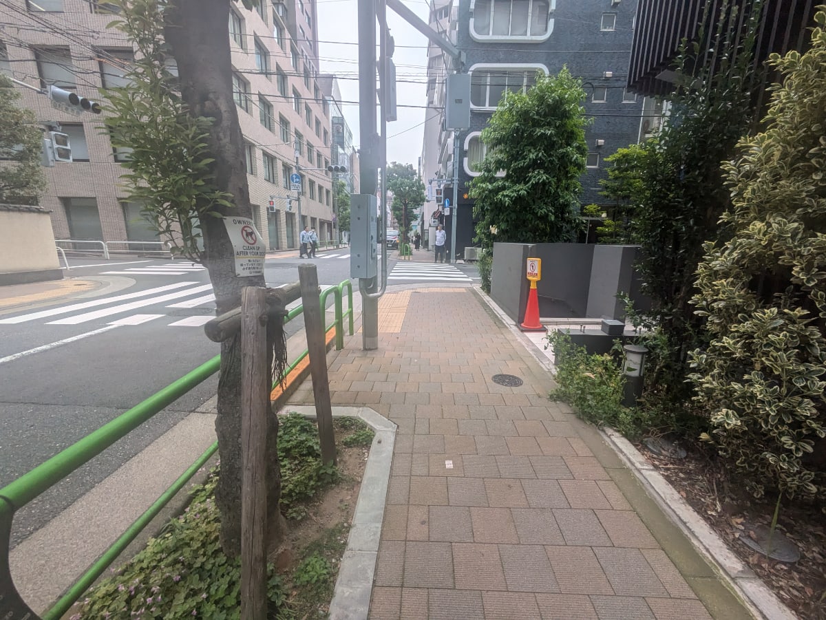 v20250925150706/fresh/building/J00100503669_11