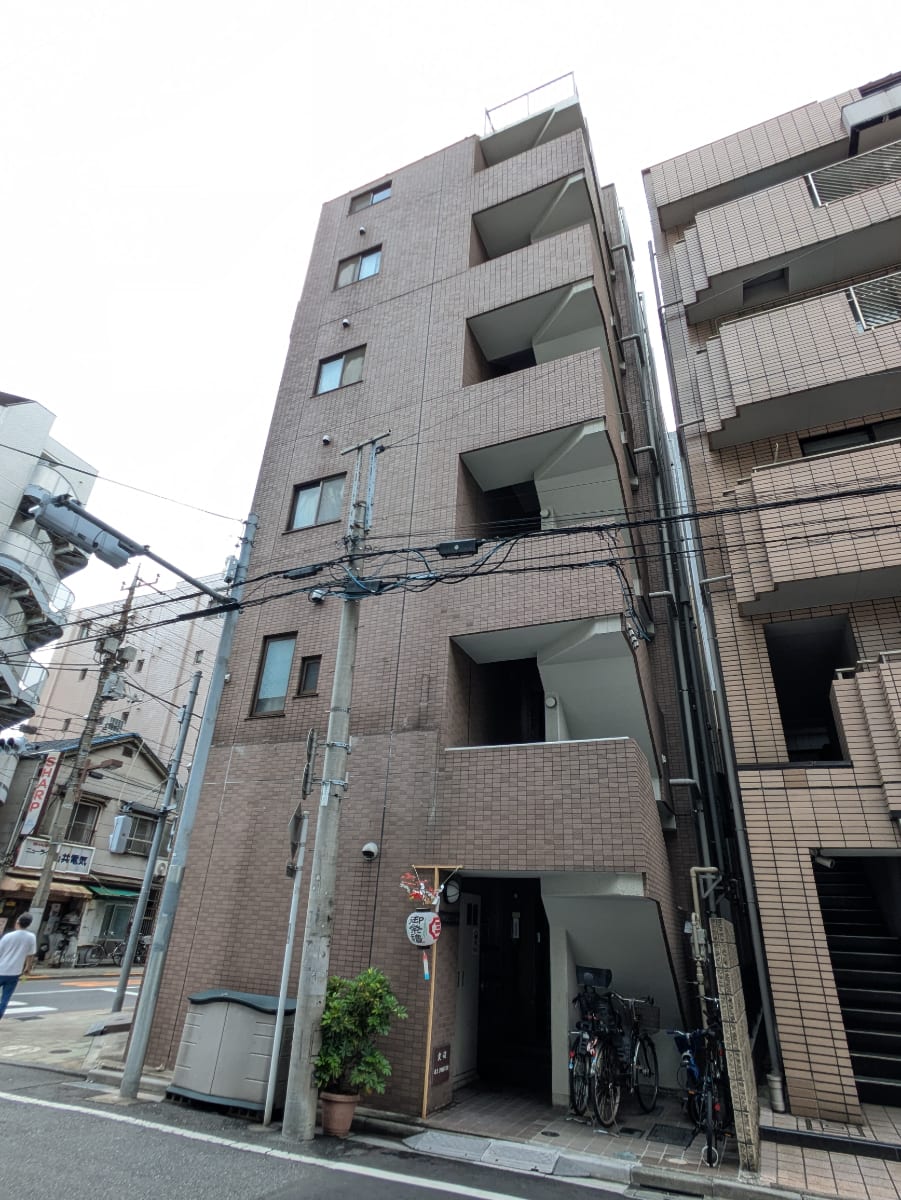 v20250925150706/fresh/building/J00100504683_9