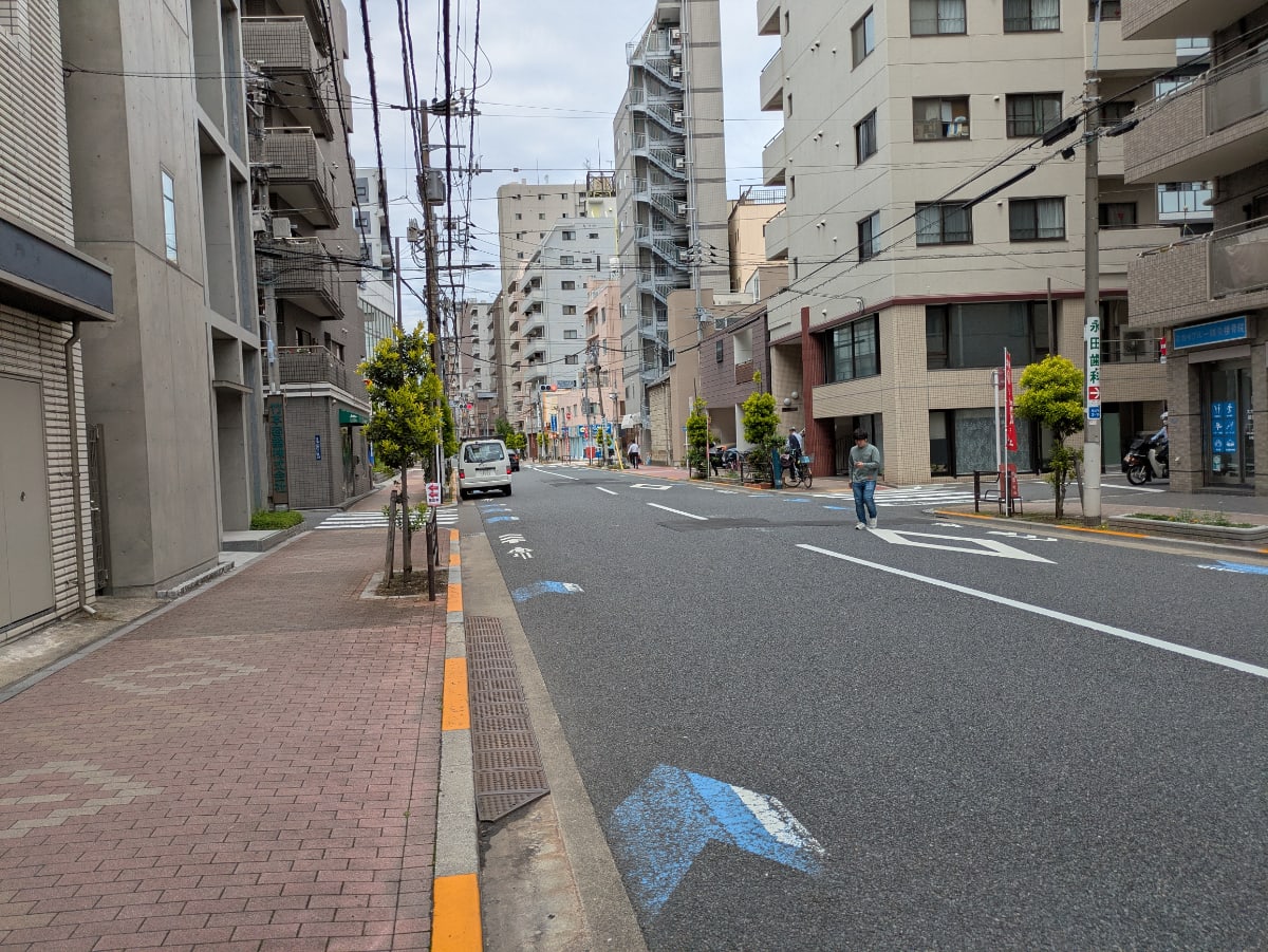 v20250925150706/fresh/building/J00100510325_2