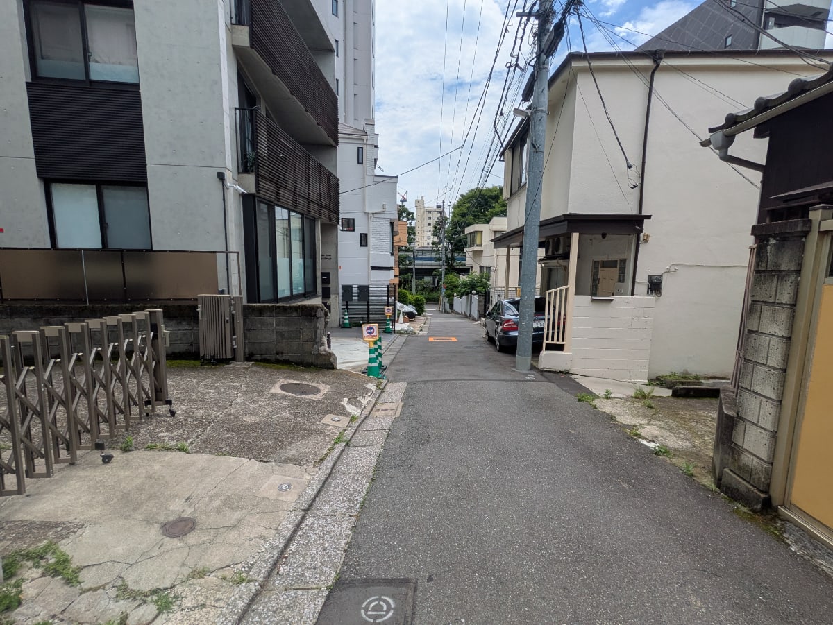 v20250925150706/fresh/building/J00100512942_2
